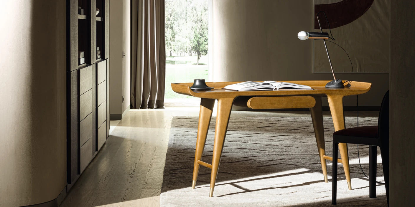 Molteni&C D.847.1 Desk by Gio Ponti | Luxury Italian Writing Desk