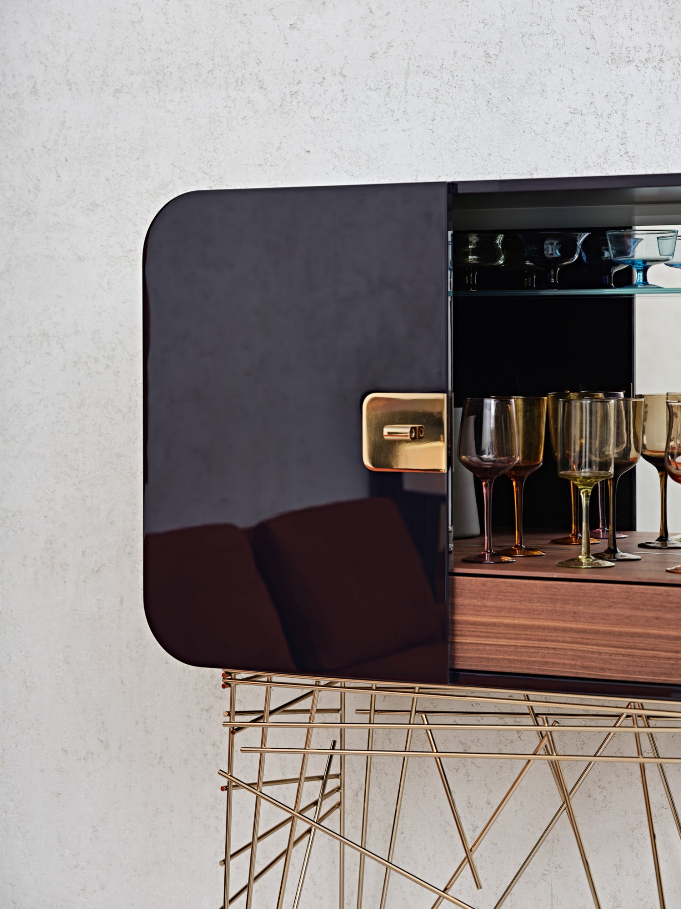 Mai Tai Liquor Bar Cabinet | Luxury Living | Black Tie