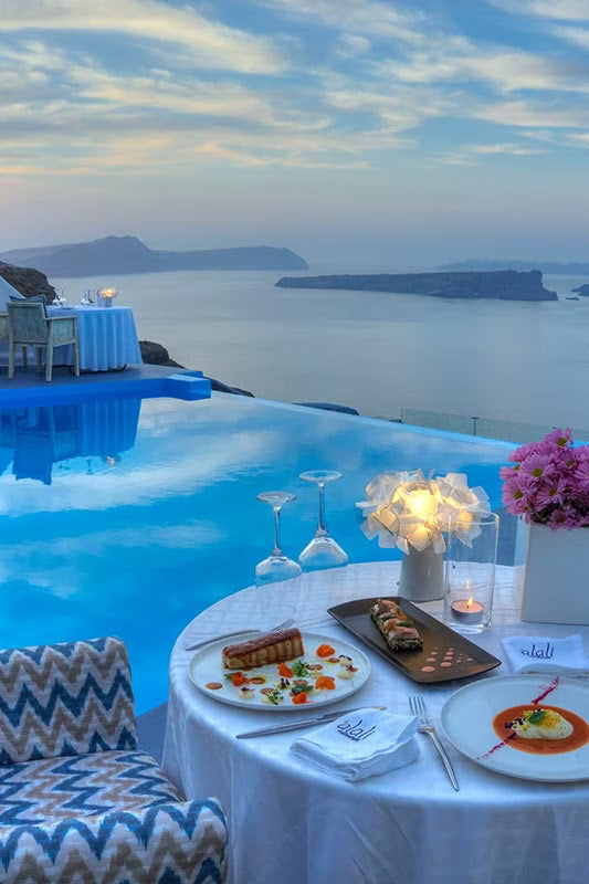 Clizia Battery Table Lamp | Slamp Sculptural Design Lighting