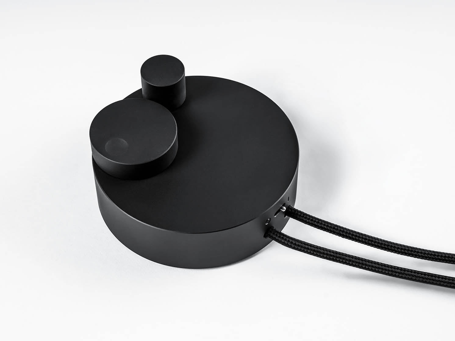 Trottola Table Lamp | Luxury Lighting | Brokis