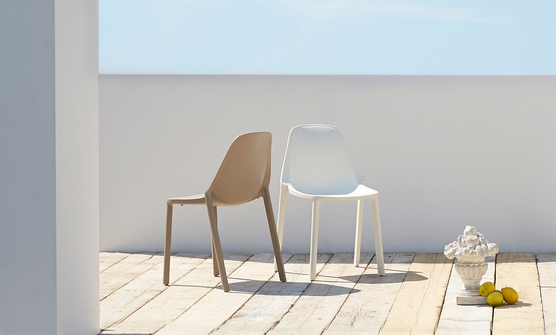 PIÙ Chair by SCAB – Outdoor Stackable Dining Seating