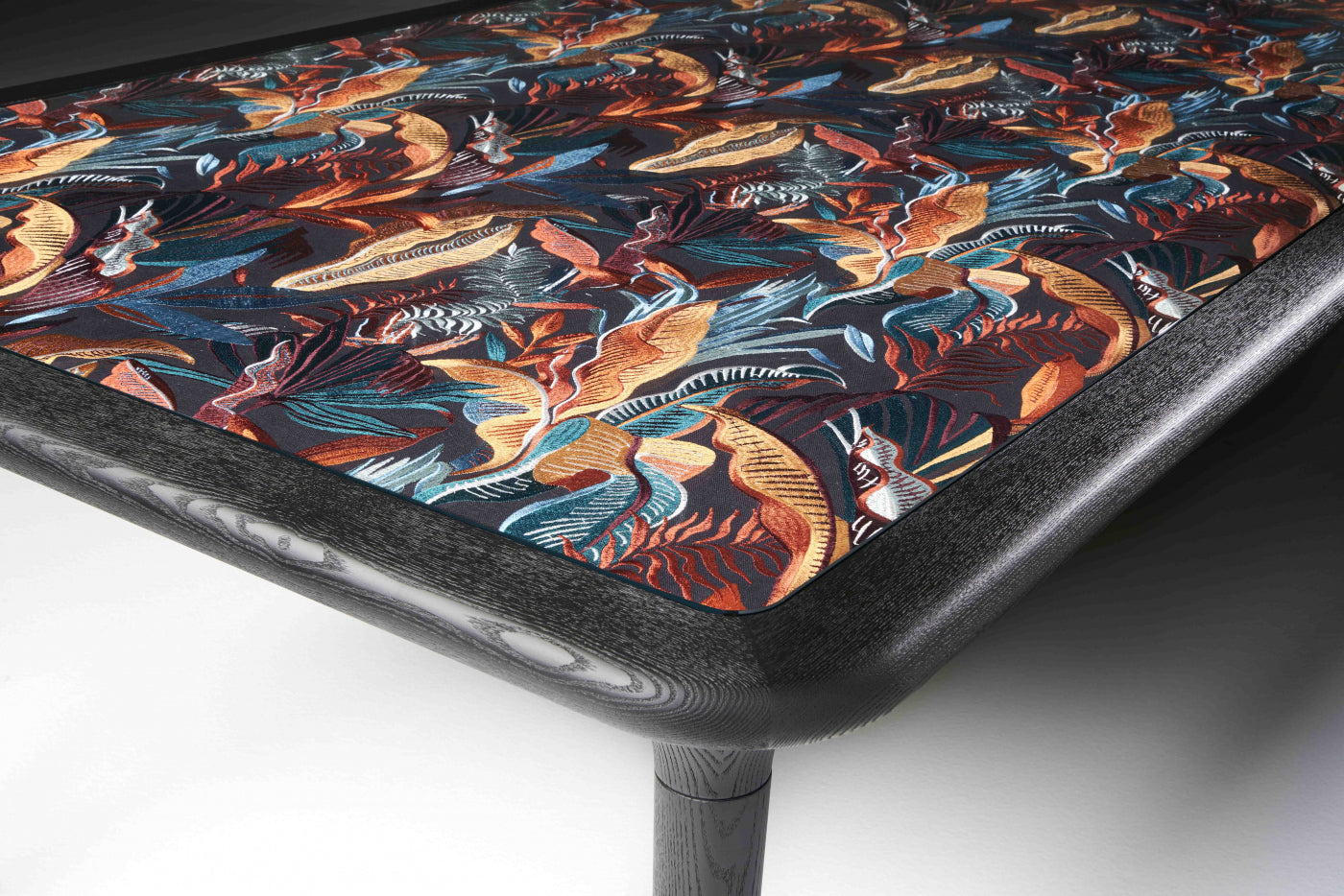 Caius Dining Table | Luxury Living | Black Tie