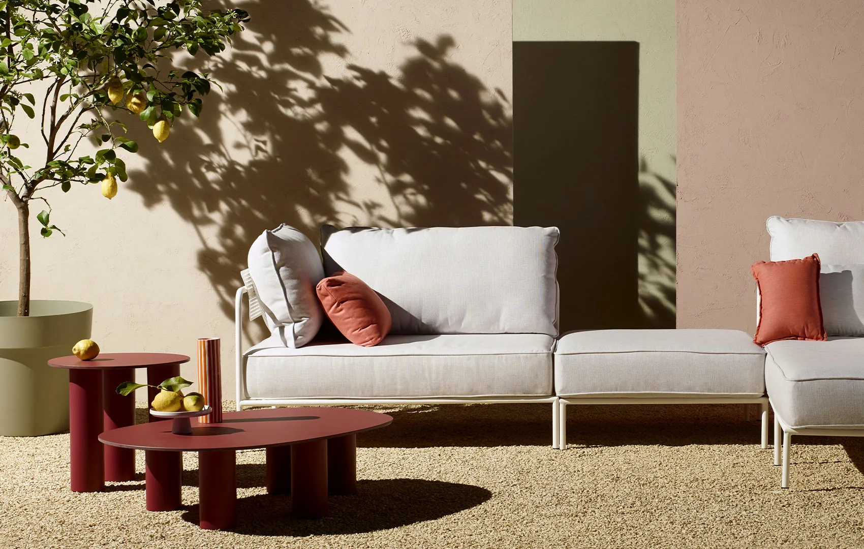 Hyppo Coffee Table  | Luxury Furniture | Scab Design