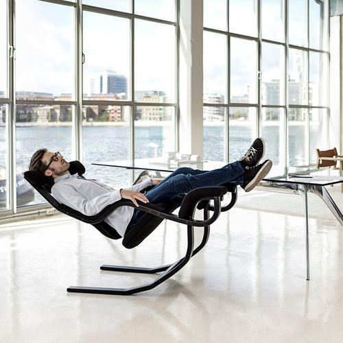 Ergonomic Recliner