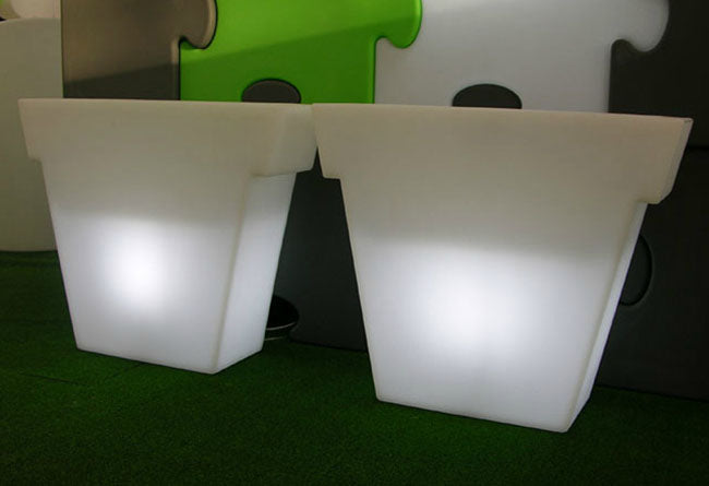 Il Vaso Flower Pot | Illuminated Furniture | Designed by Giò Colonna Romano | Slide Design