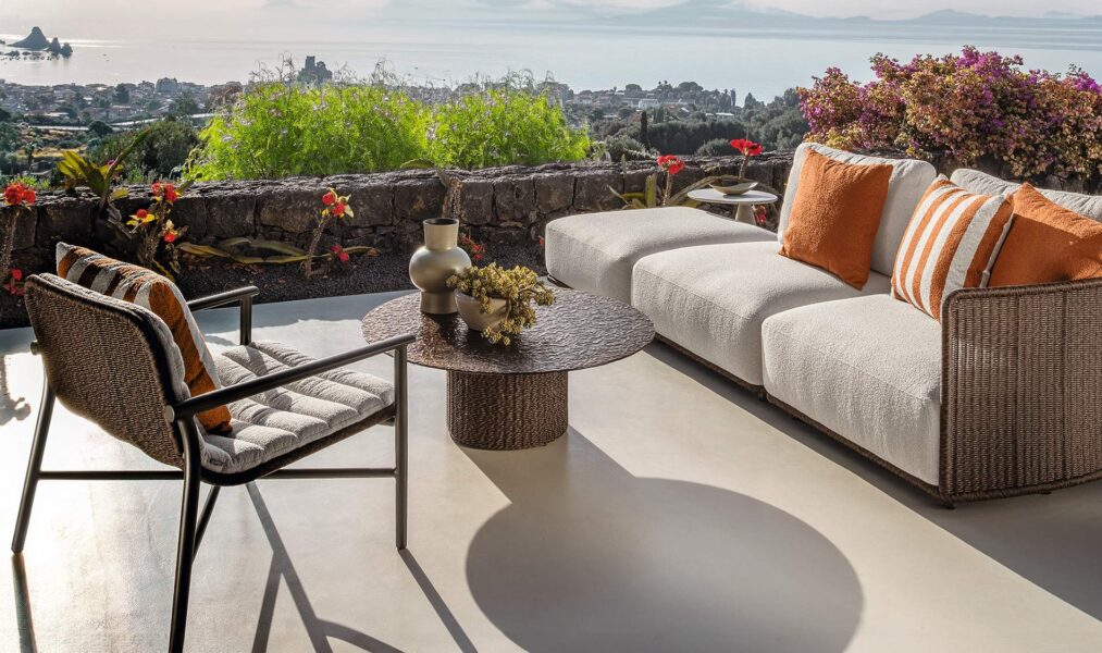 Bond Round Coffee Table | Luxury Talenti Outdoor Living