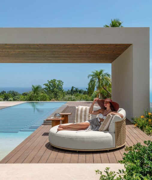 Bond Dybed | Luxury Talenti Outdoor Living