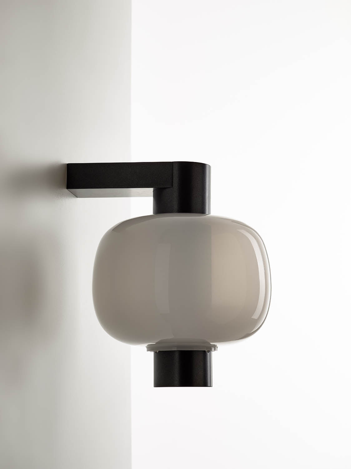 Bonbori Wall Lamp | Luxury Lighting | Brokis