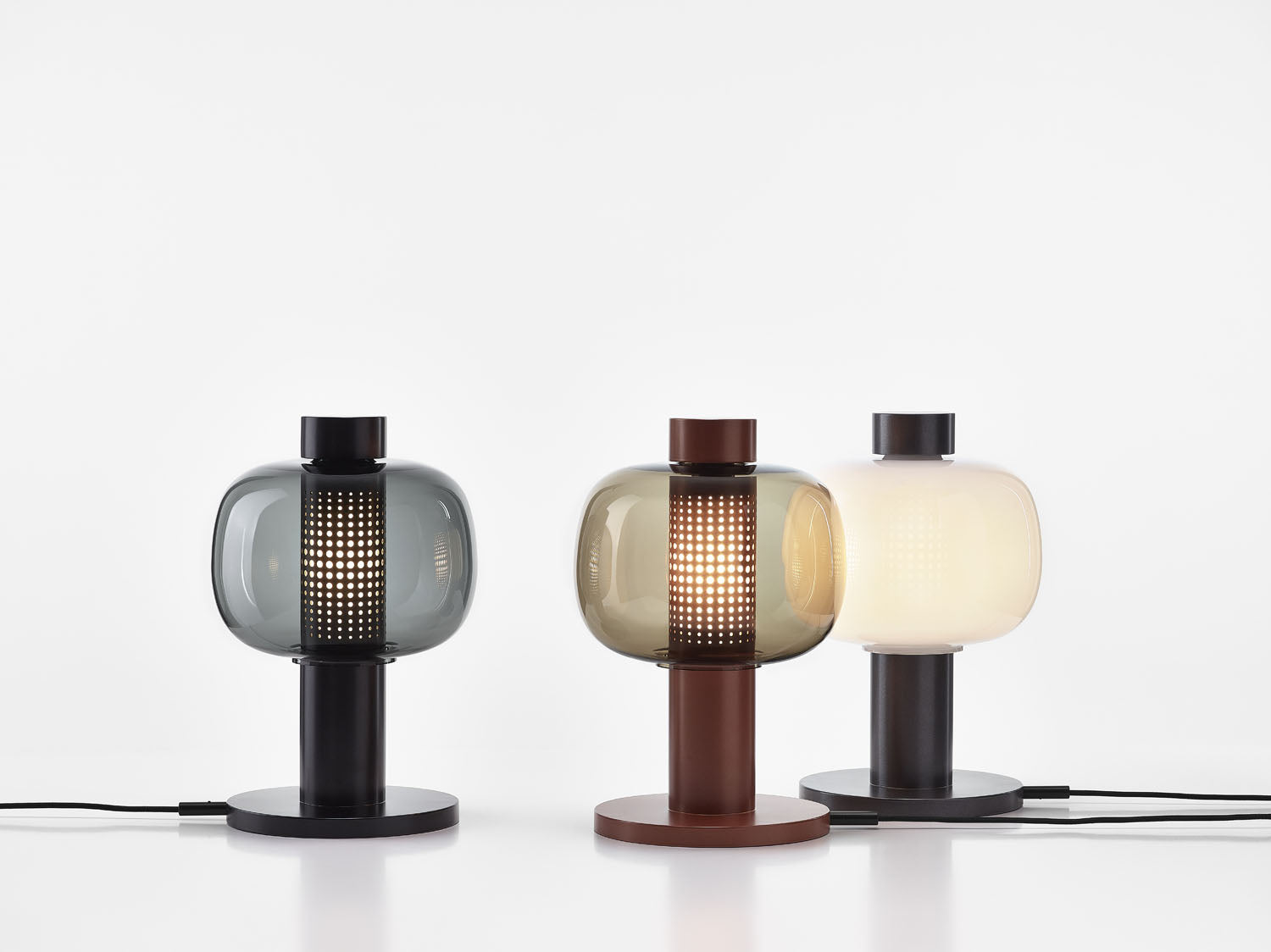 Bonbori Table Lamp | Luxury Lighting | Brokis