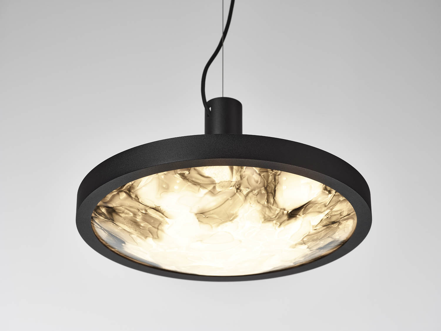 Convex Pendant Lamp | Luxury Lighting | Brokis