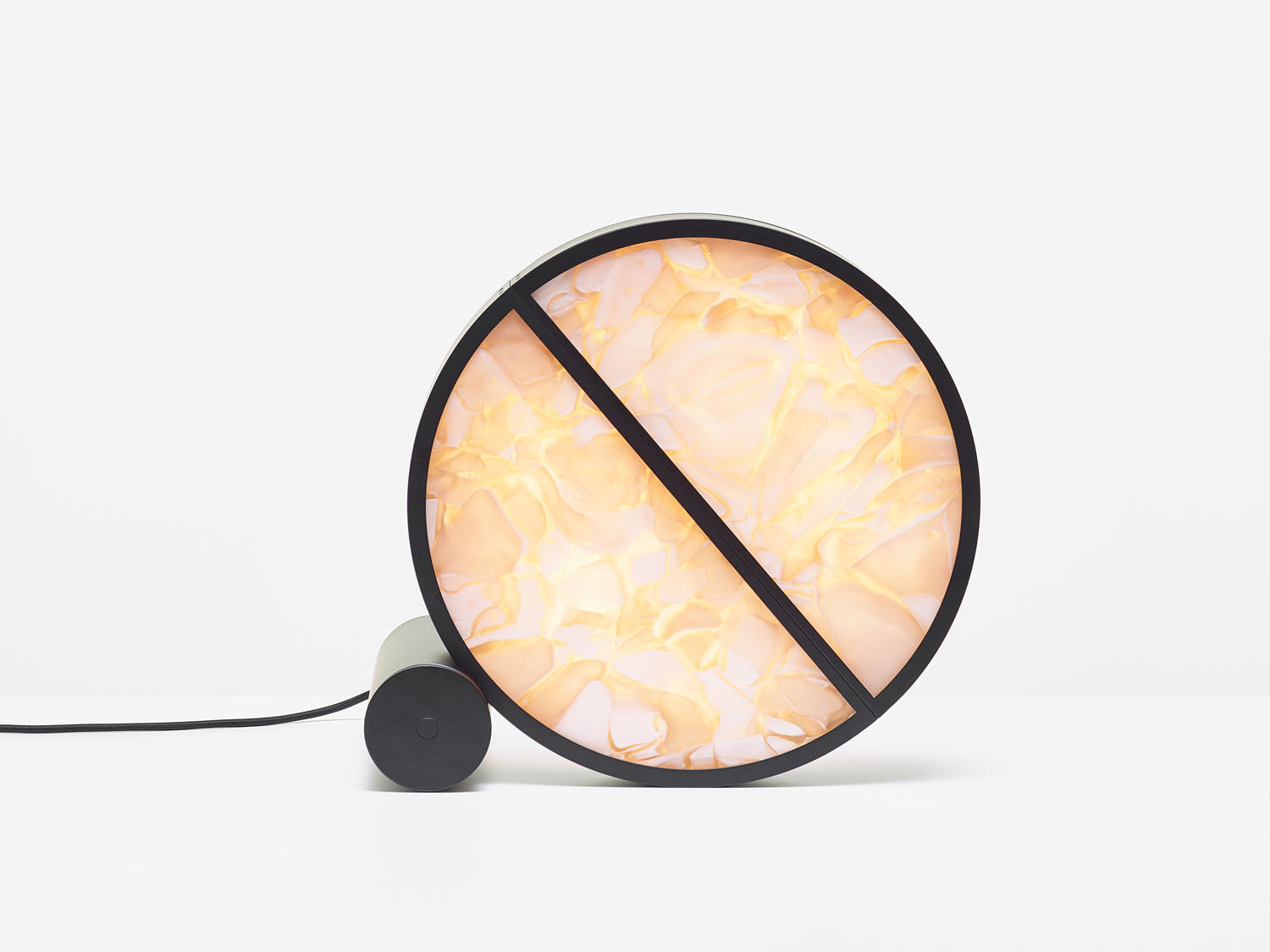 Geometric Table Lamp | Luxury Lighting | Brokis