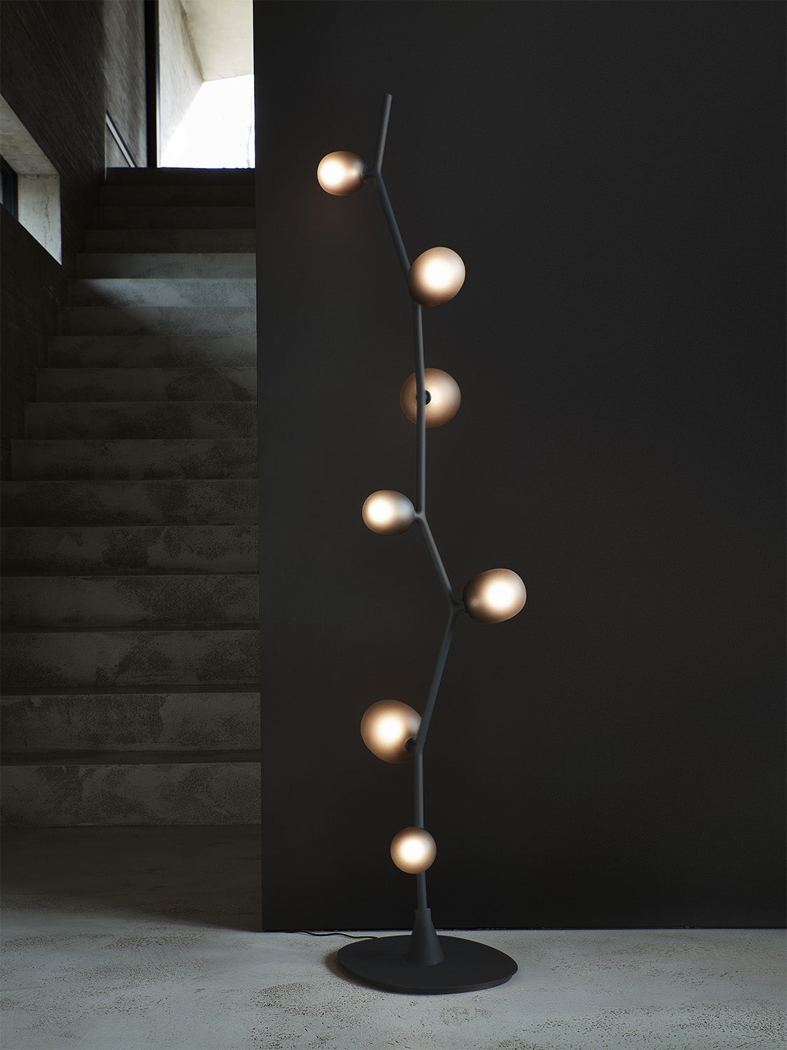 Ivy Floor Lamp | Luxury Lighting | Brokis