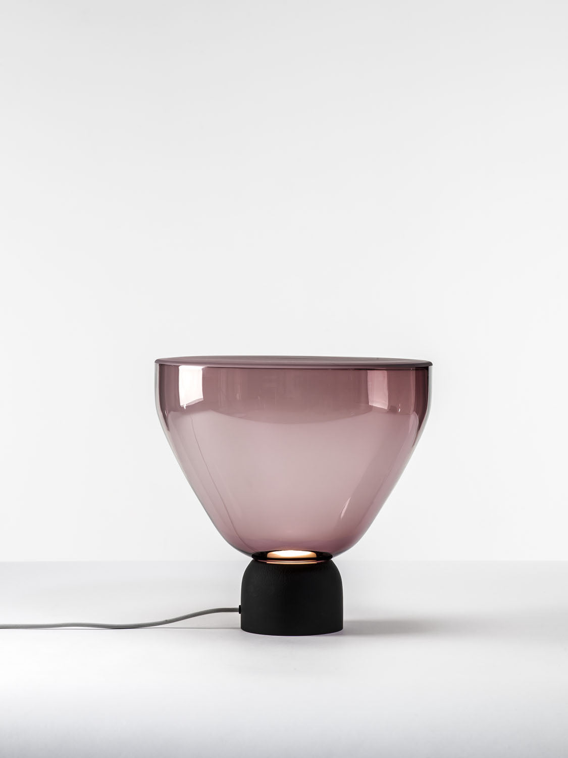 Lightline Table Lamp | Luxury Lighting | Brokis