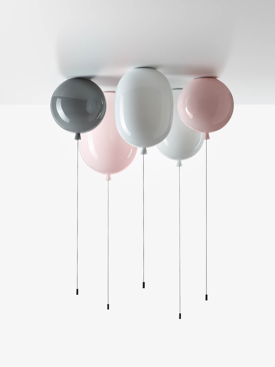 Memory Oval Ceiling Lamp | Luxury Lighting | Brokis