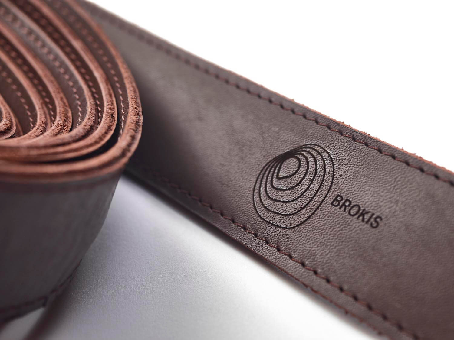 Mona Suspension Lamp | Luxury Lighting | Brokis