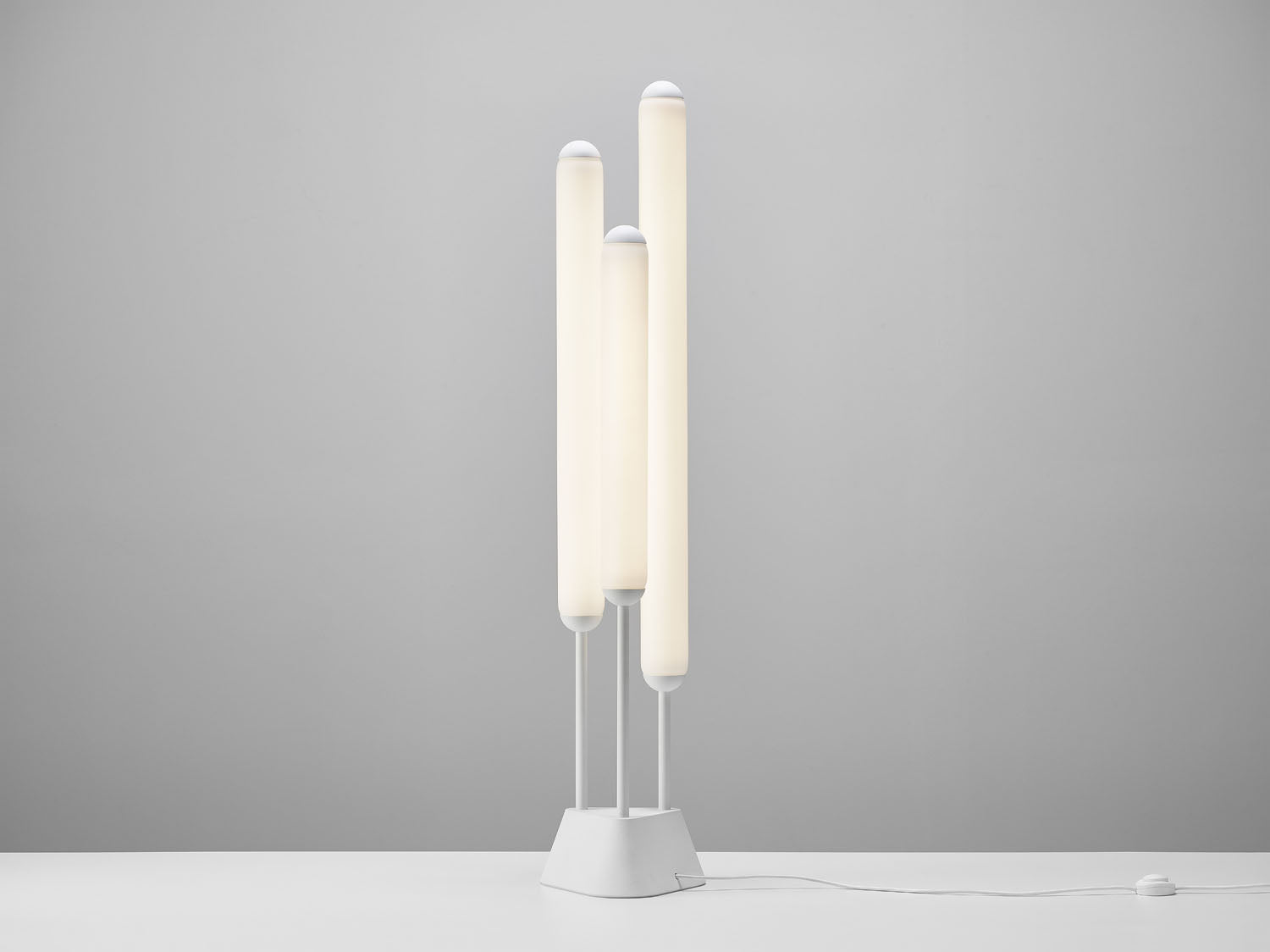 Puro Floor Lamp | Luxury Lighting | Brokis