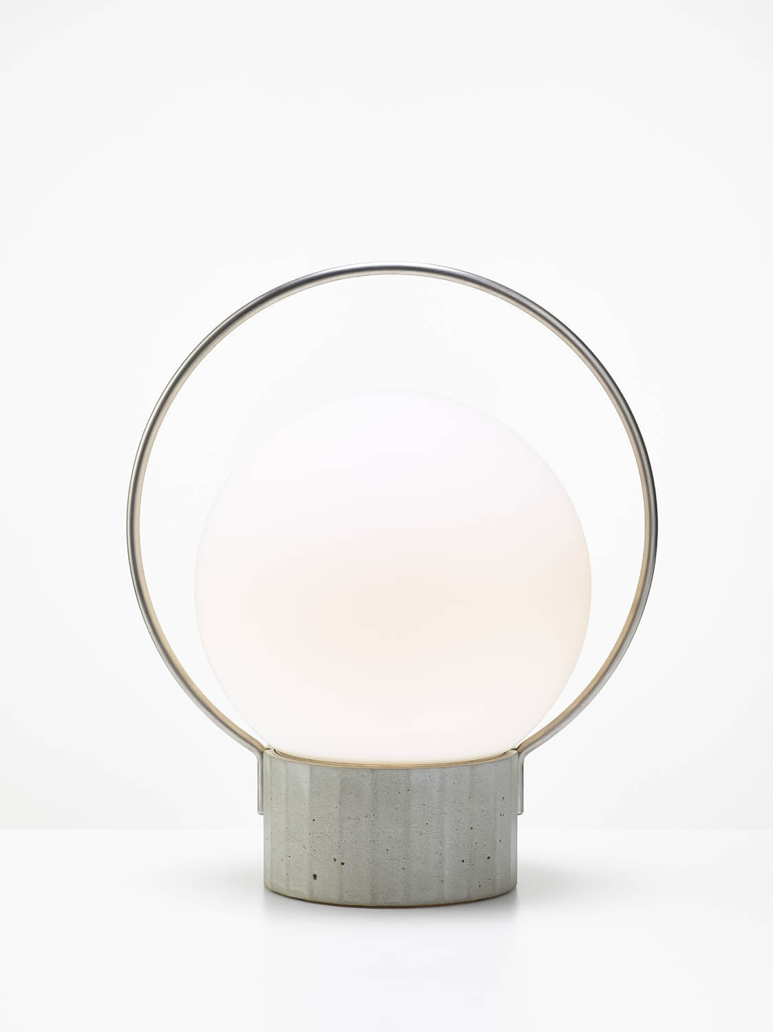Sfera Portable Table Lamp | Luxury Lighting | Brokis