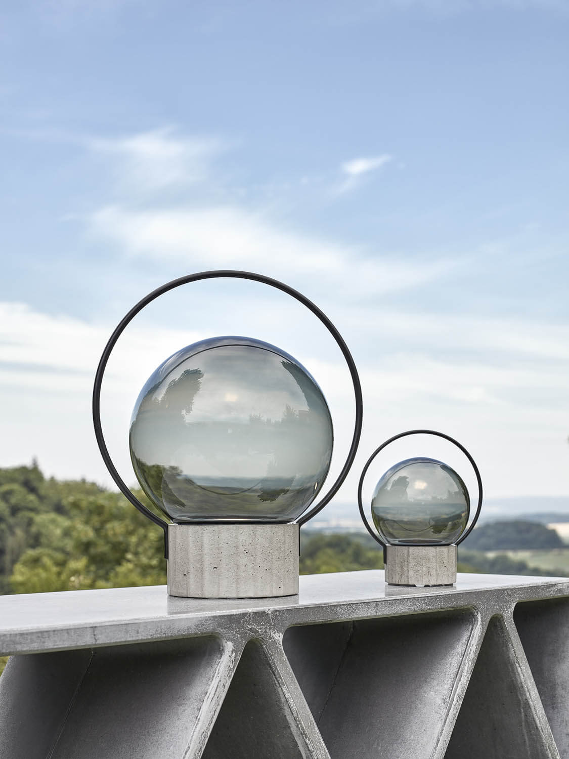 Sfera Portable Table Lamp | Luxury Lighting | Brokis