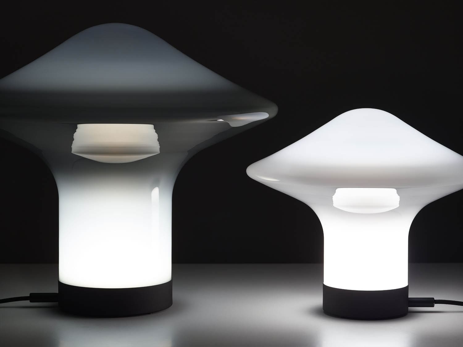 Trottola Table Lamp | Luxury Lighting | Brokis