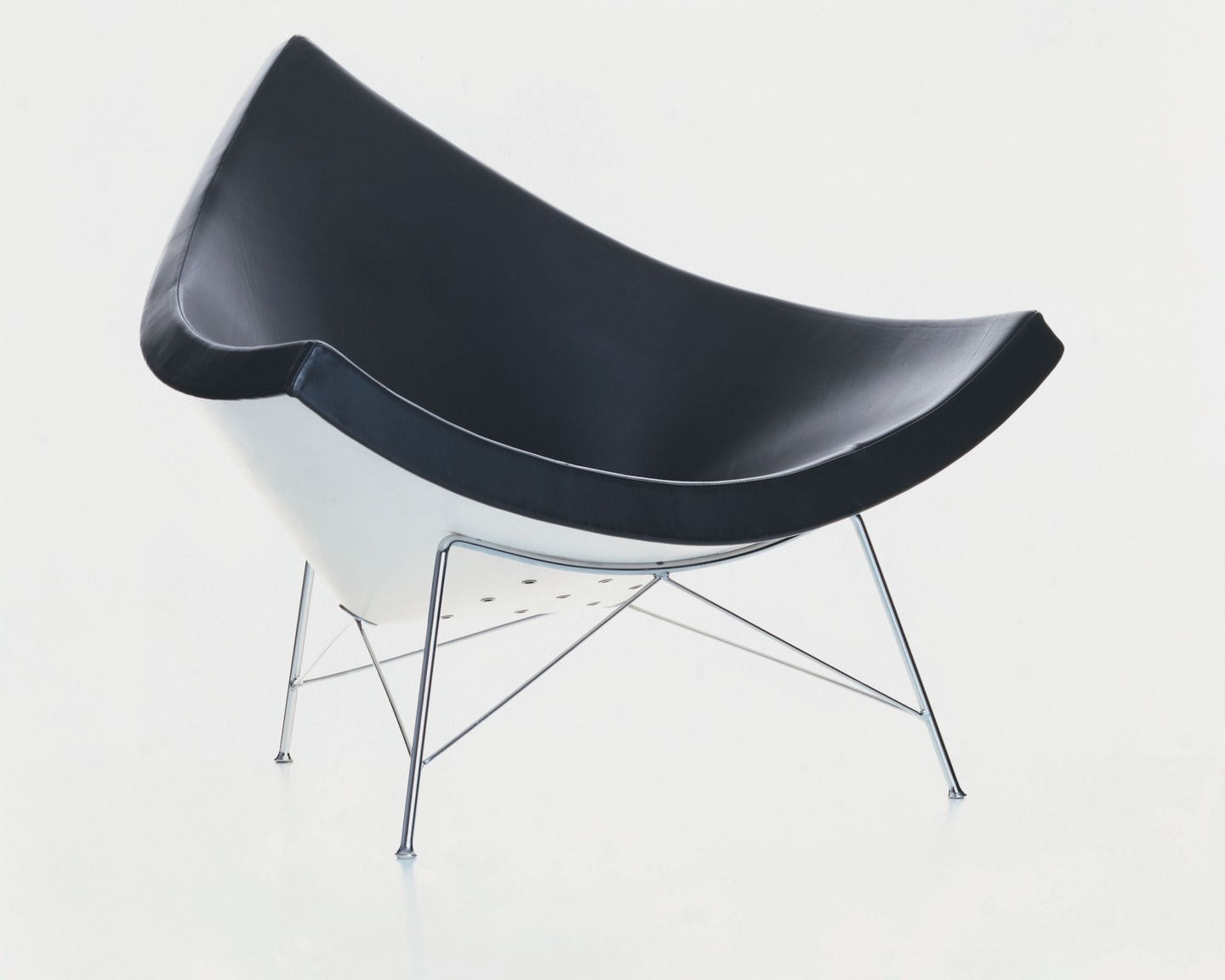 Vitra Coconut Chair by George Nelson | Iconic Leather Lounge Chair