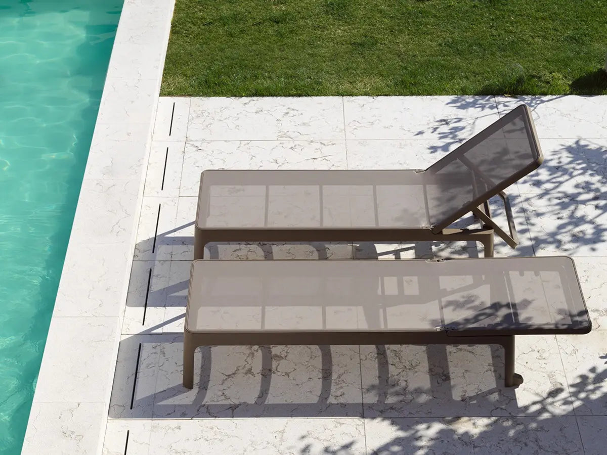 Plano Stackable Sunbed | Luxury Outdoor | Nardi