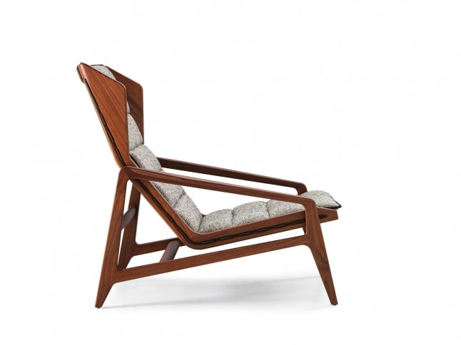 Molteni&C D.156.3 Armchair by Gio Ponti | Heritage Collection Luxury Lounge Chair