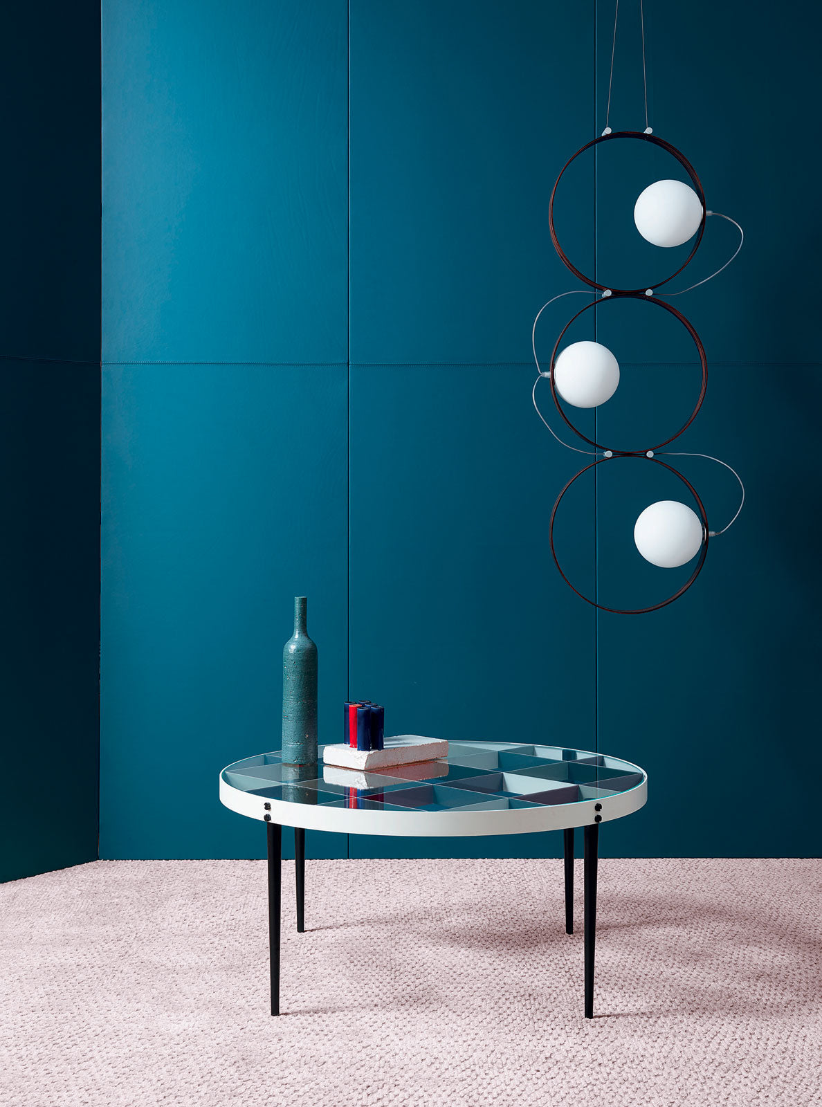 D.555.1 Coffee Table by Gio Ponti | Round Glass Designer Table