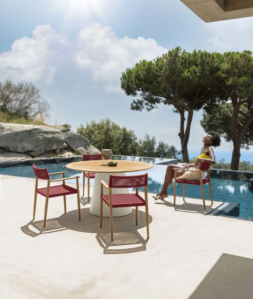 Dolcevita Round Dining Table | Luxury Talenti Outdoor Living