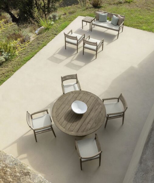 Dolcevita Round Dining Table | Luxury Talenti Outdoor Living