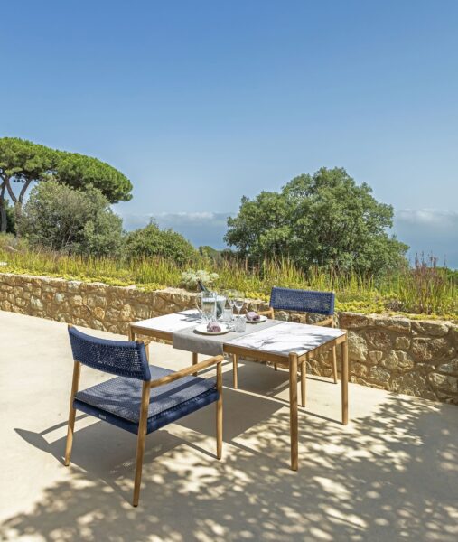 Dolcevita Dining Chair with Armrests | Luxury Talenti Outdoor Living