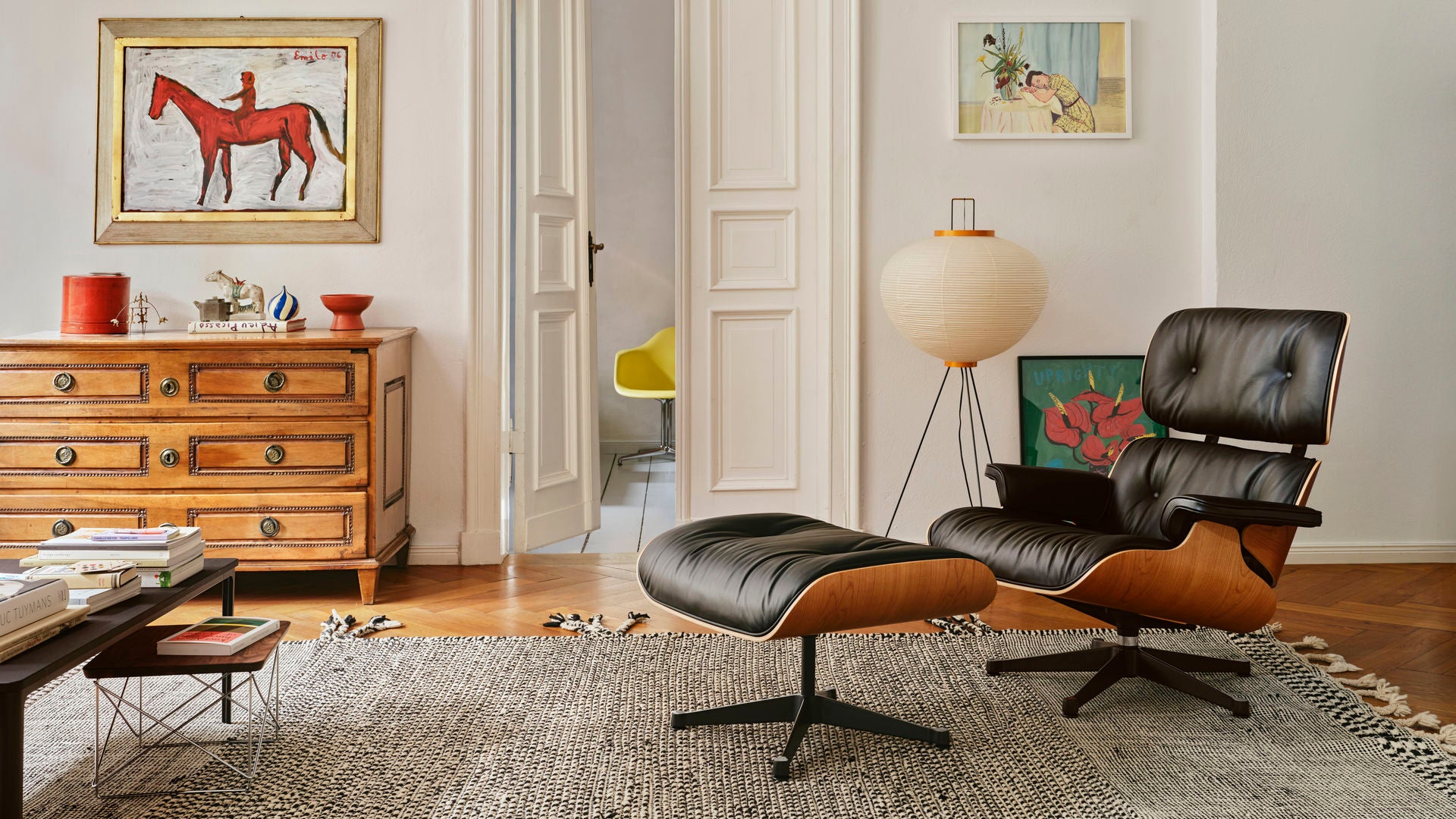 Vitra Eames Lounge Chair & Ottoman | Luxury Chair by Eames