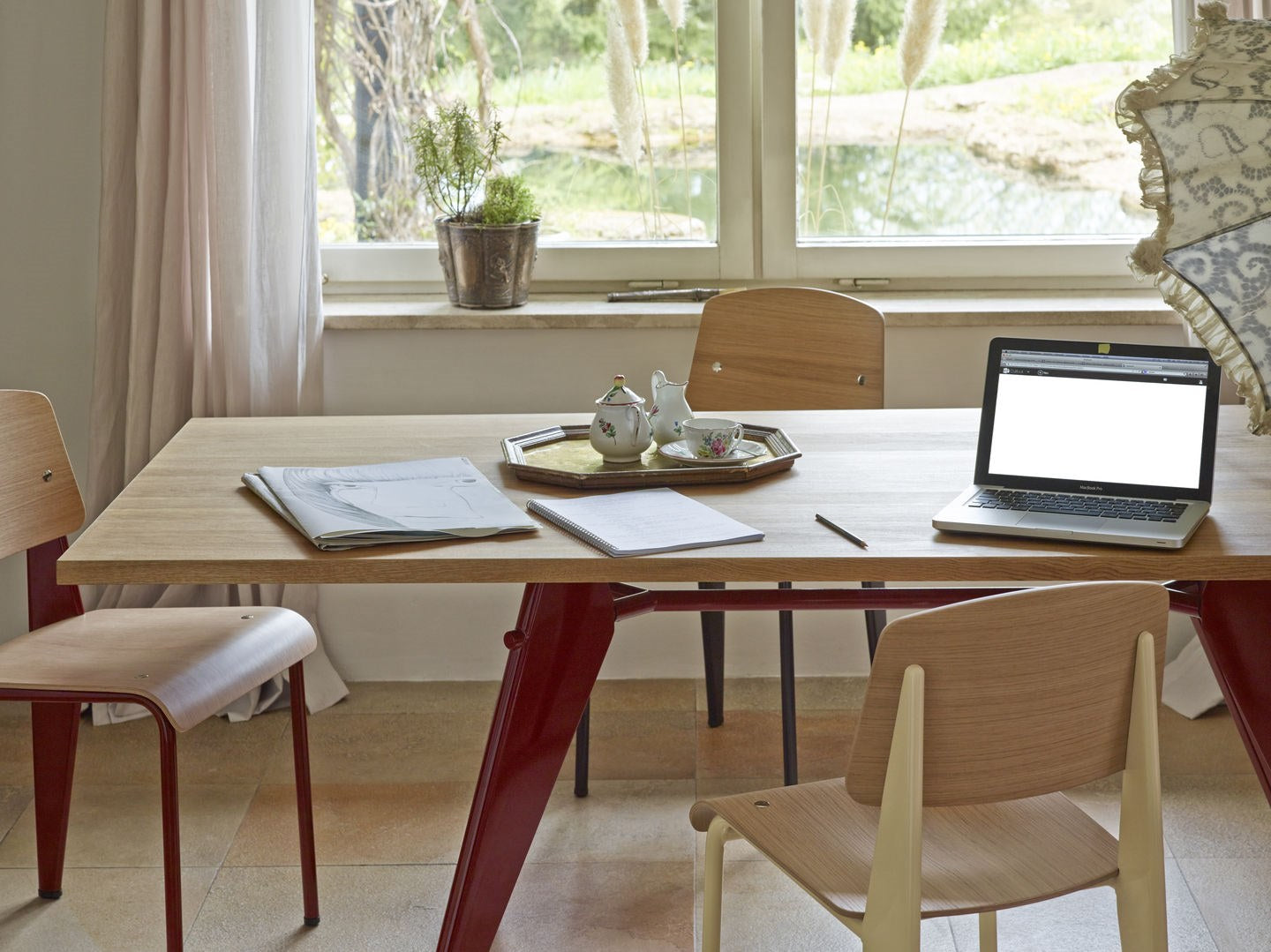 EM Table Dining Table | Designed by Jean Prouvé | Vitra