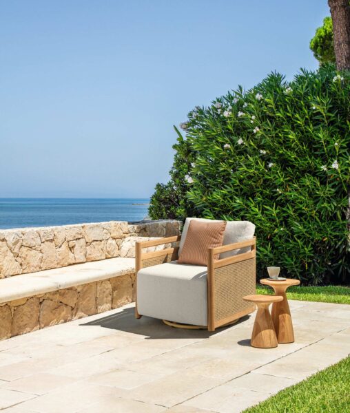 Edwin Dining Armchair | Luxury Talenti Outdoor Living