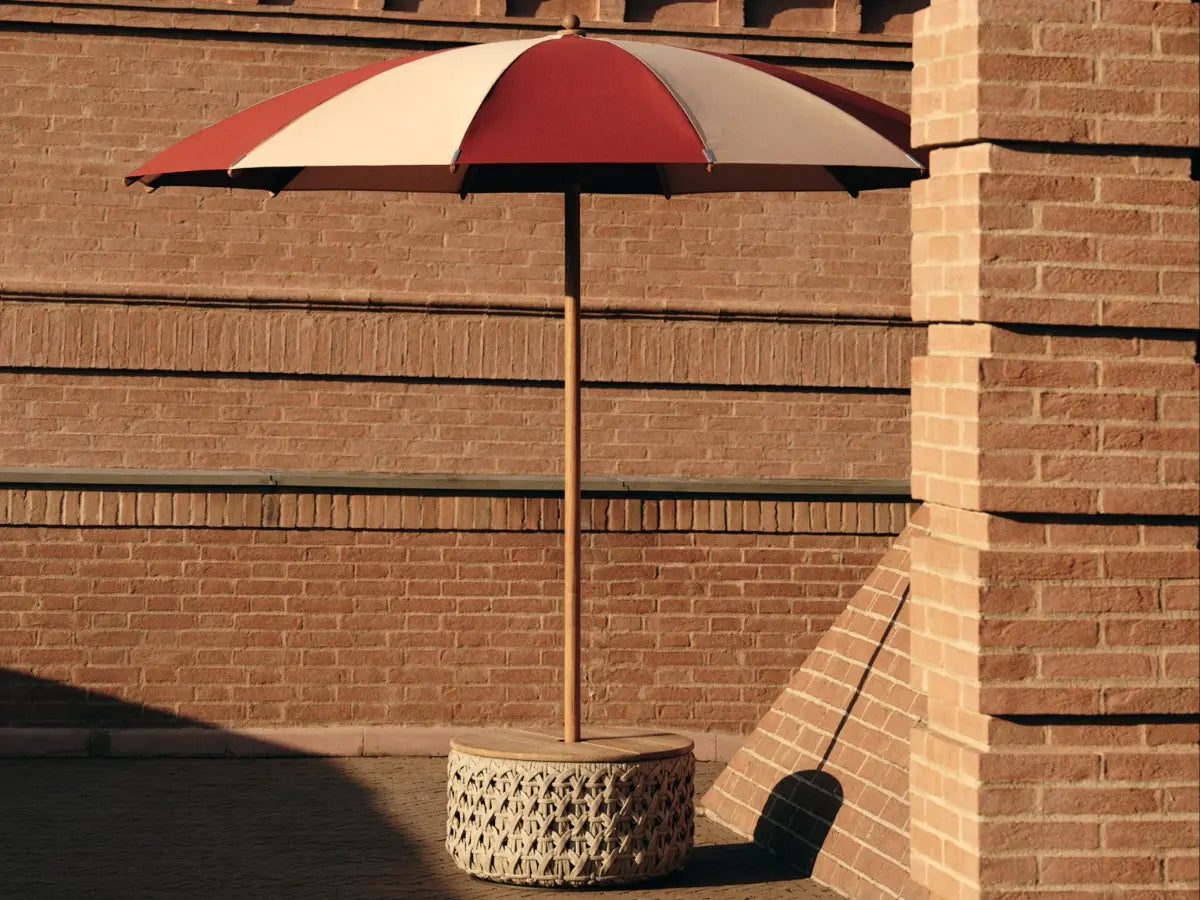 Ginko Parasol | Designed by Zanellato/Bortotto | Outdoor Luxury | Ethimo