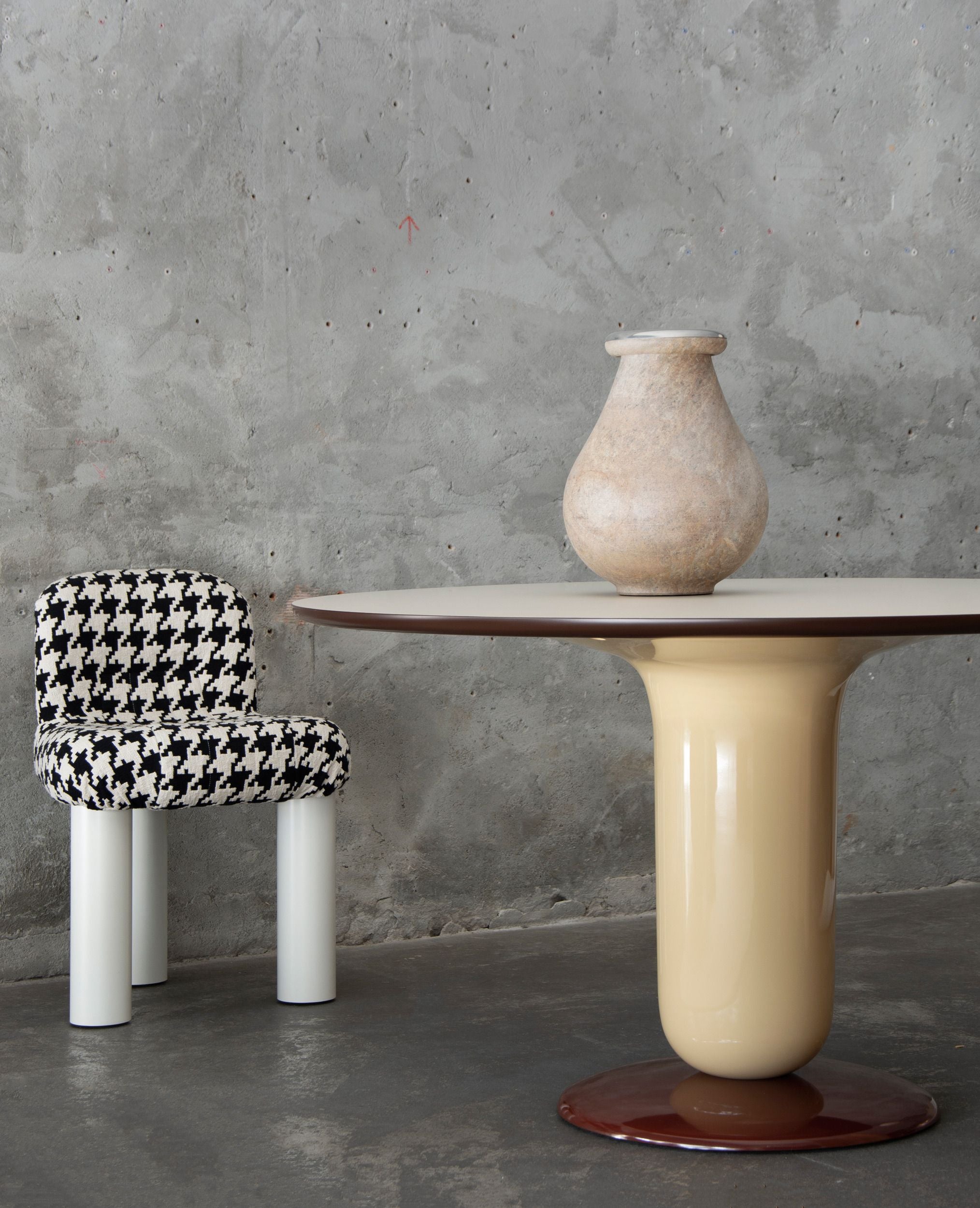 Explorer 4 Round Dining Table | BD Barcelona