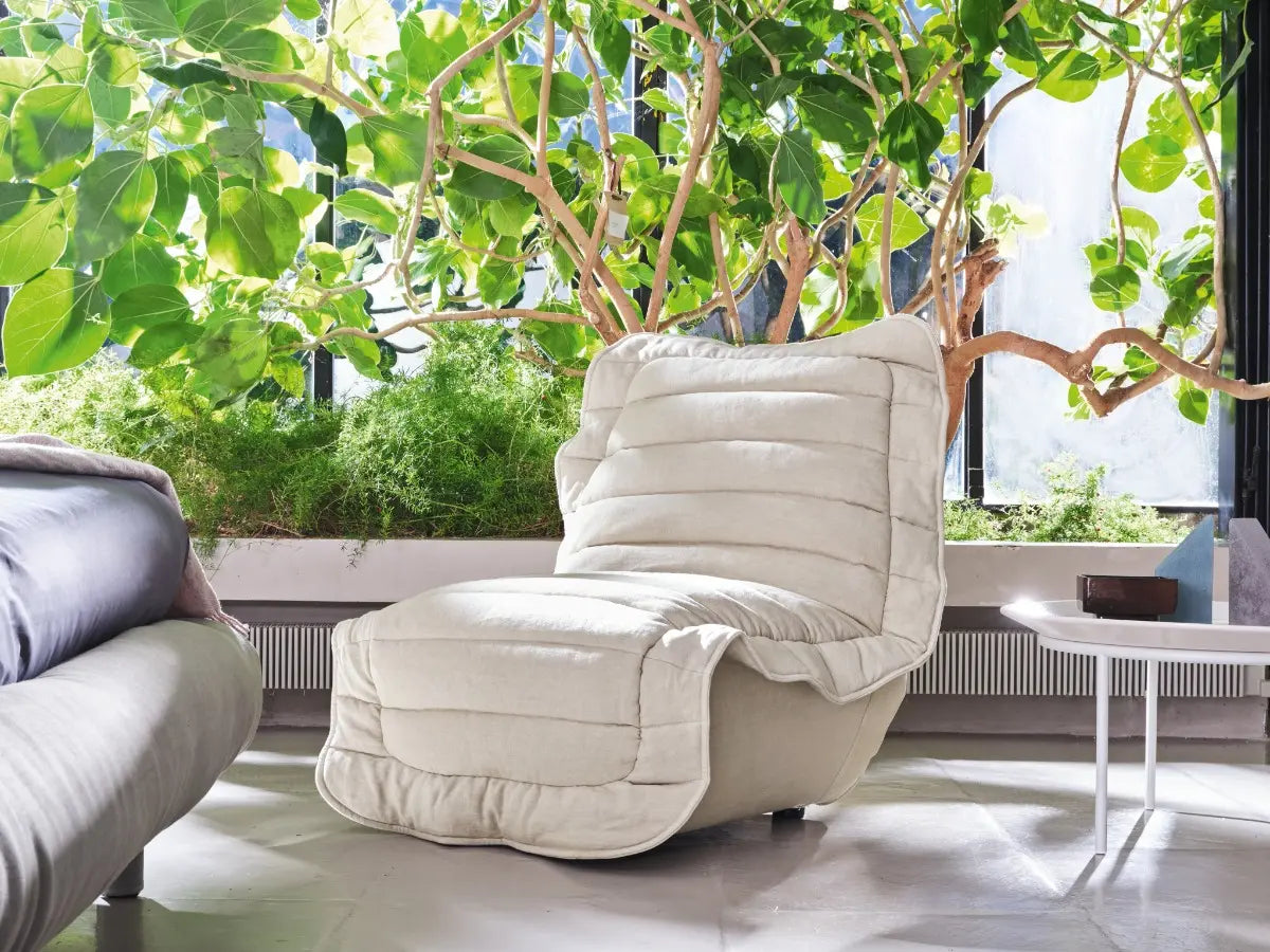 Plumeau 09 Armchair | Luxury Furniture Gervasoni