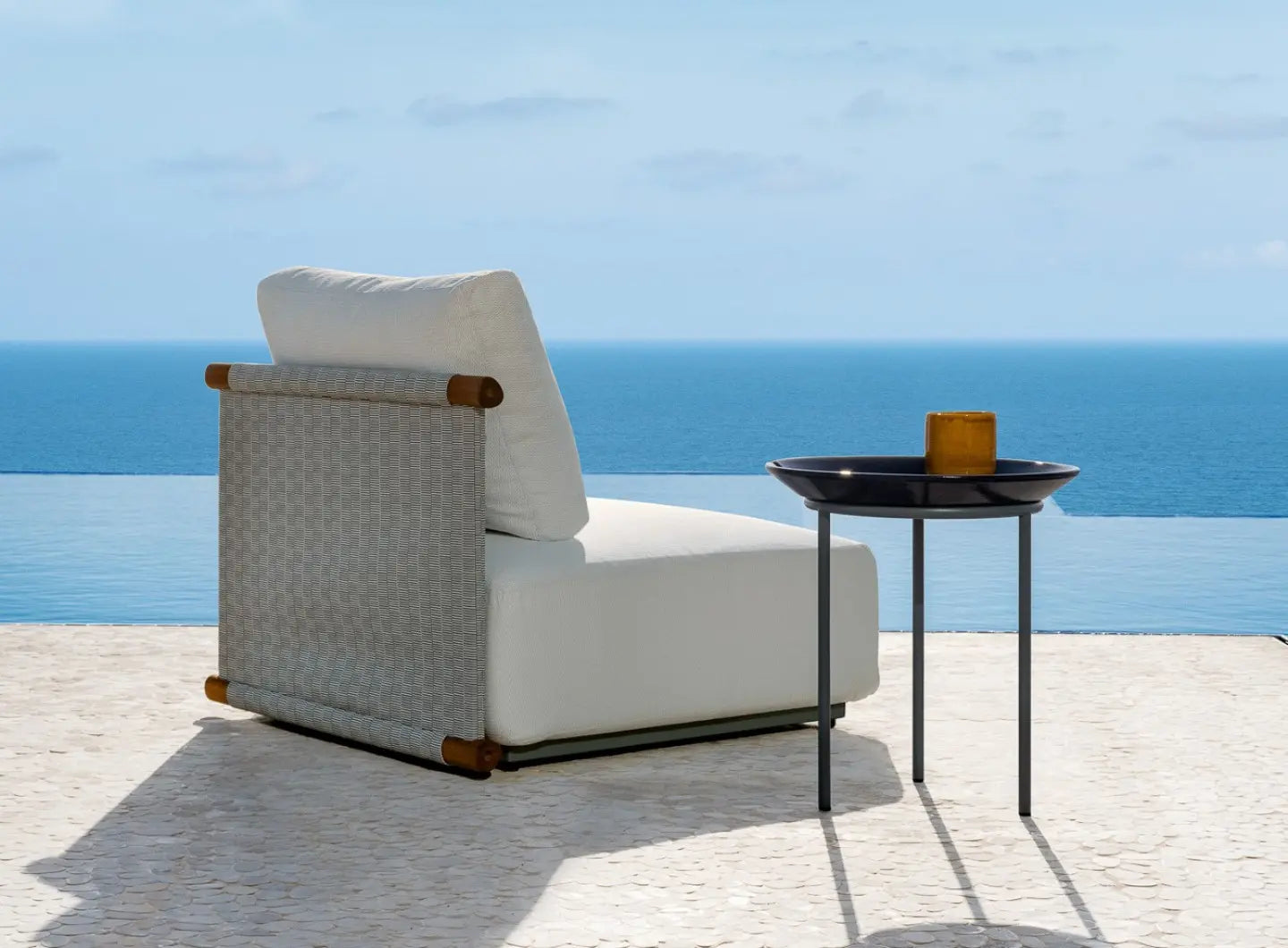 Brise 53 54 56 Round Coffee Table | Luxury Furniture Gervasoni