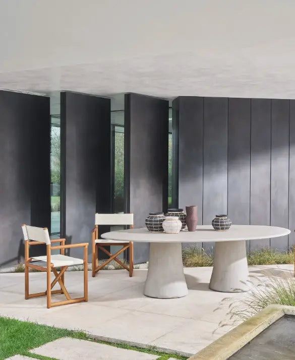 Mae Oval Dining Table | Luxury Living Gervasoni