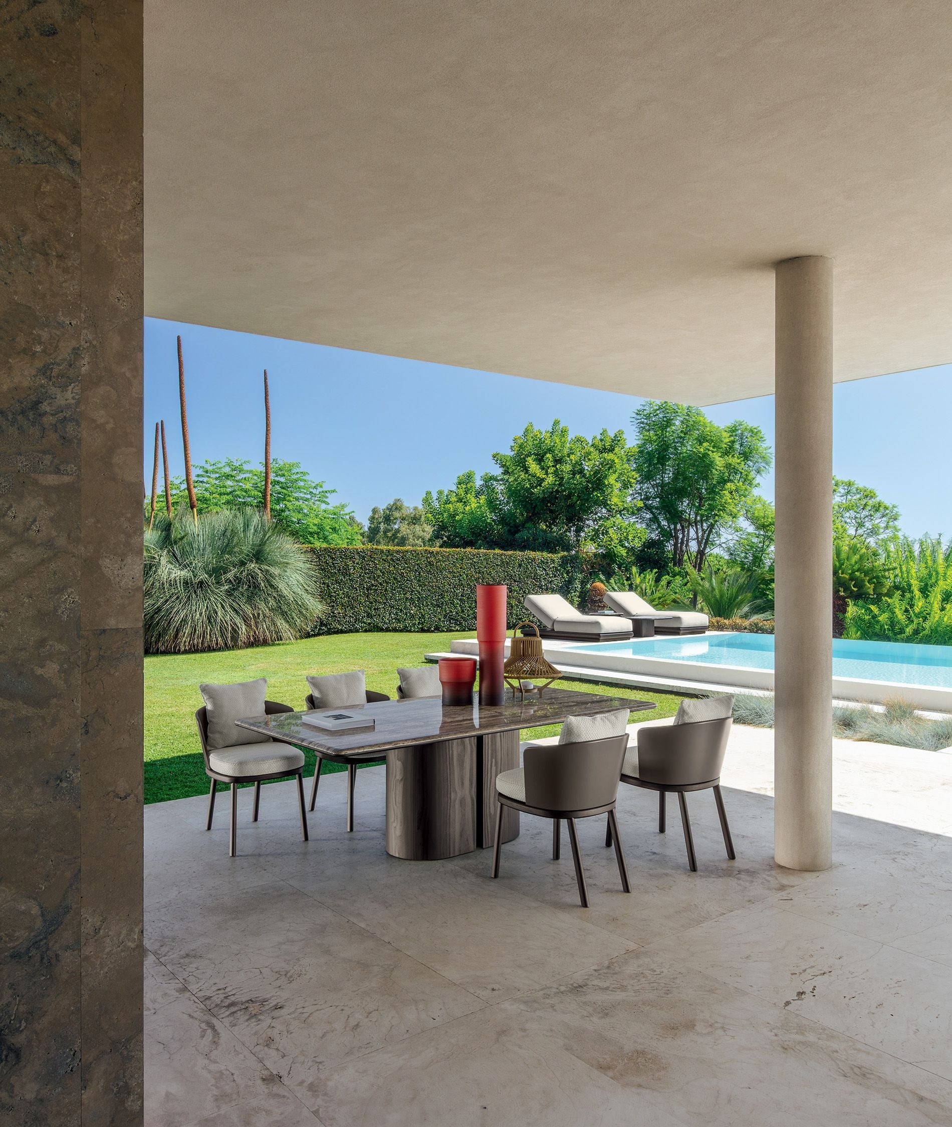 Itaca Dining Table | Luxury Talenti Outdoor Living