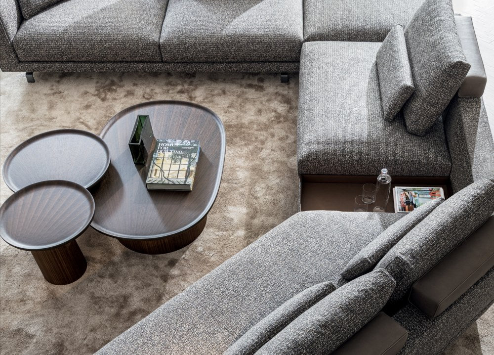 Molteni&C Louisa Tray Table by Vincent Van Duysen | Luxury Side Table