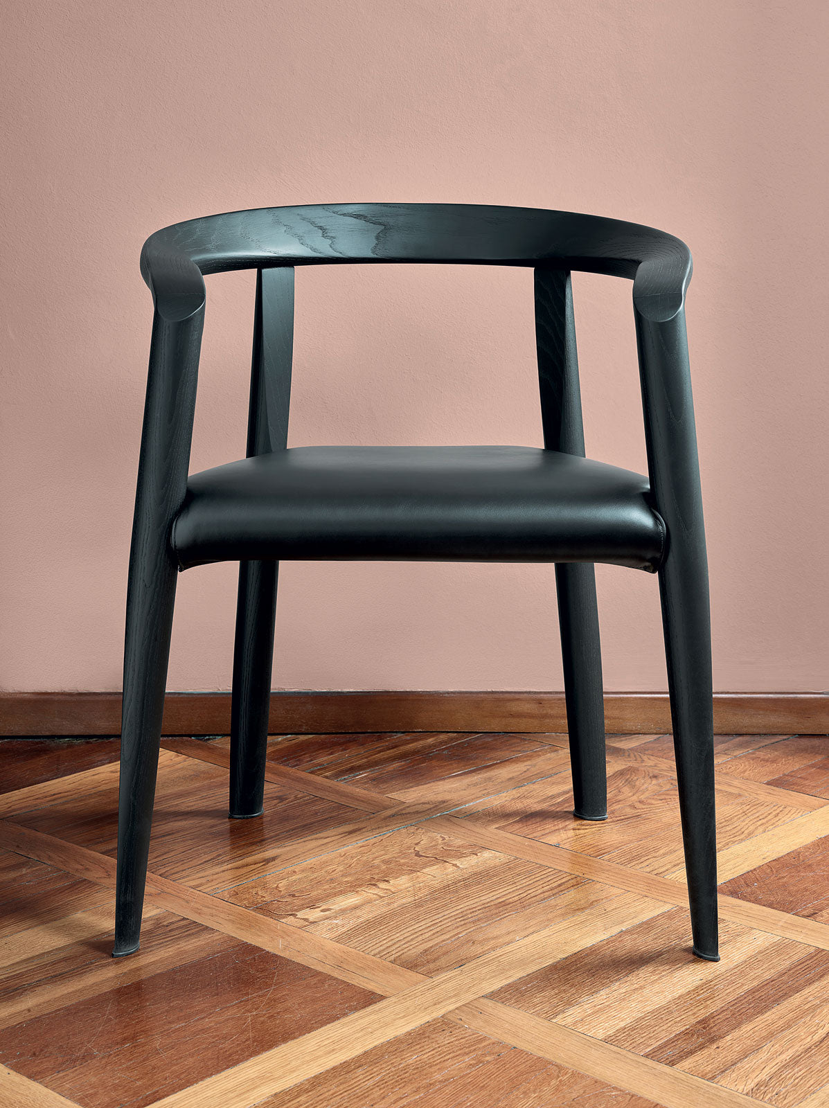 MHC.3 MISS Armchair by Tobia & Afra Scarpa | Heritage Collection