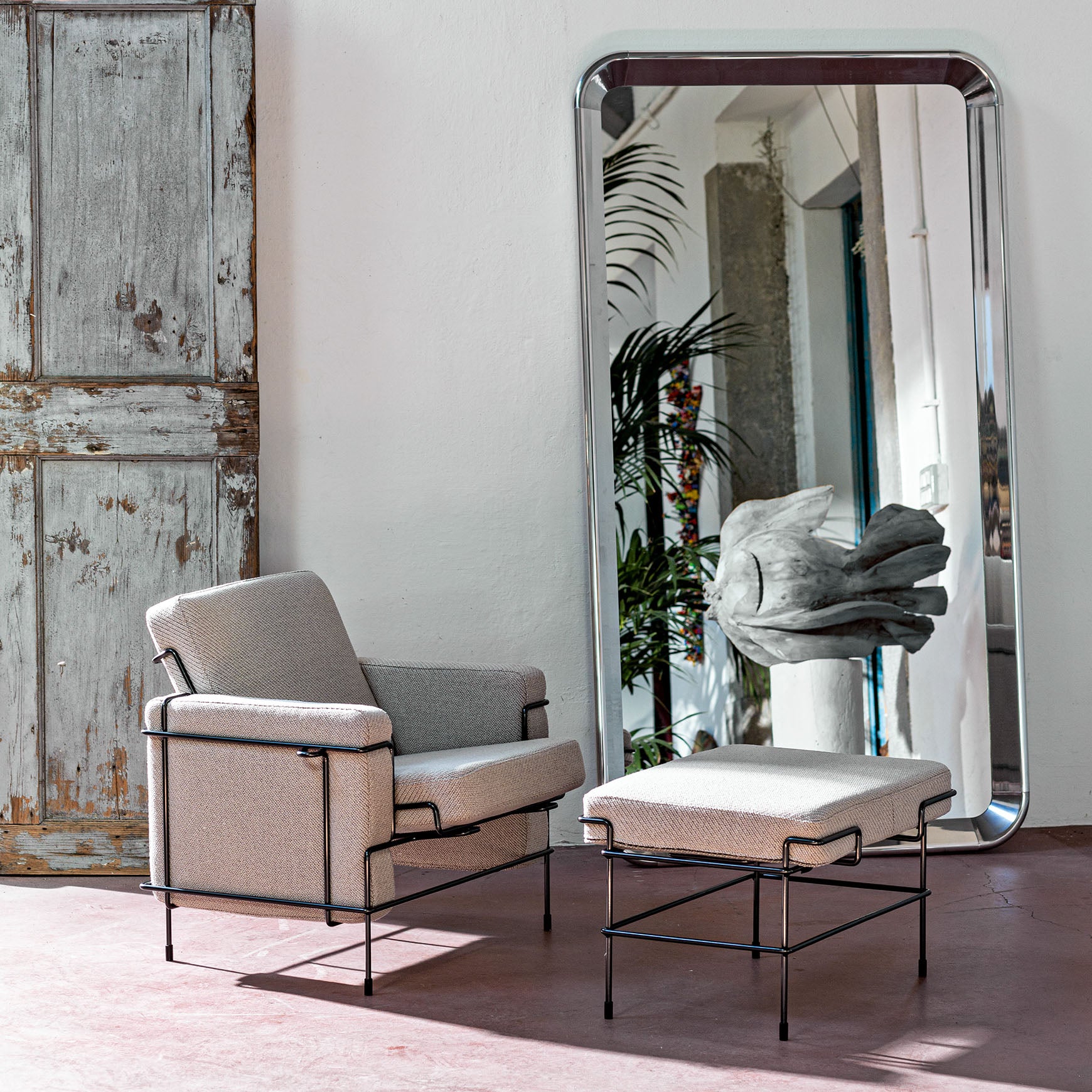 Déjà-vu Mirror | Italian Luxury Furniture | Magis