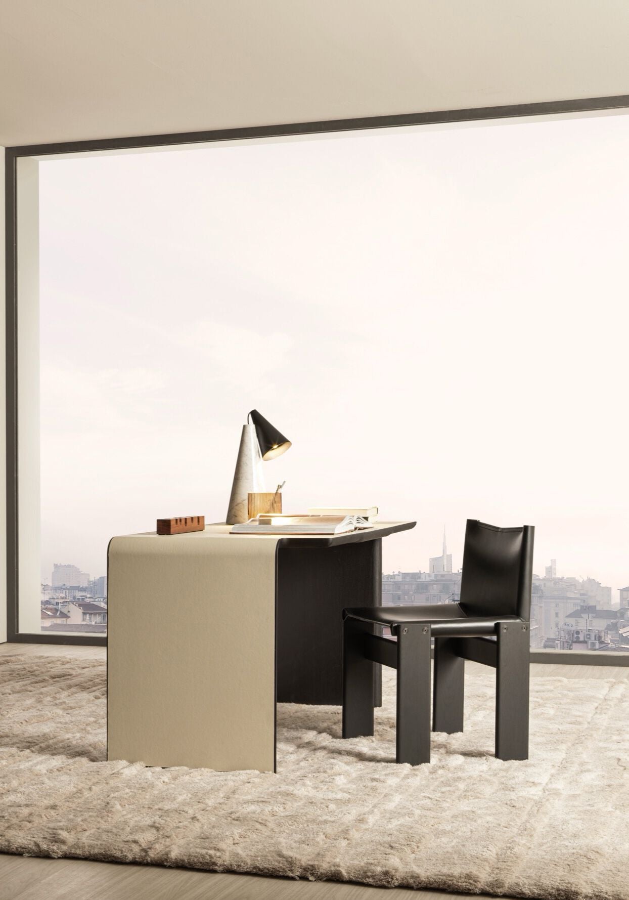 Molteni&C Aria Desk by Vincent Van Duysen | Luxury Home Office Desk