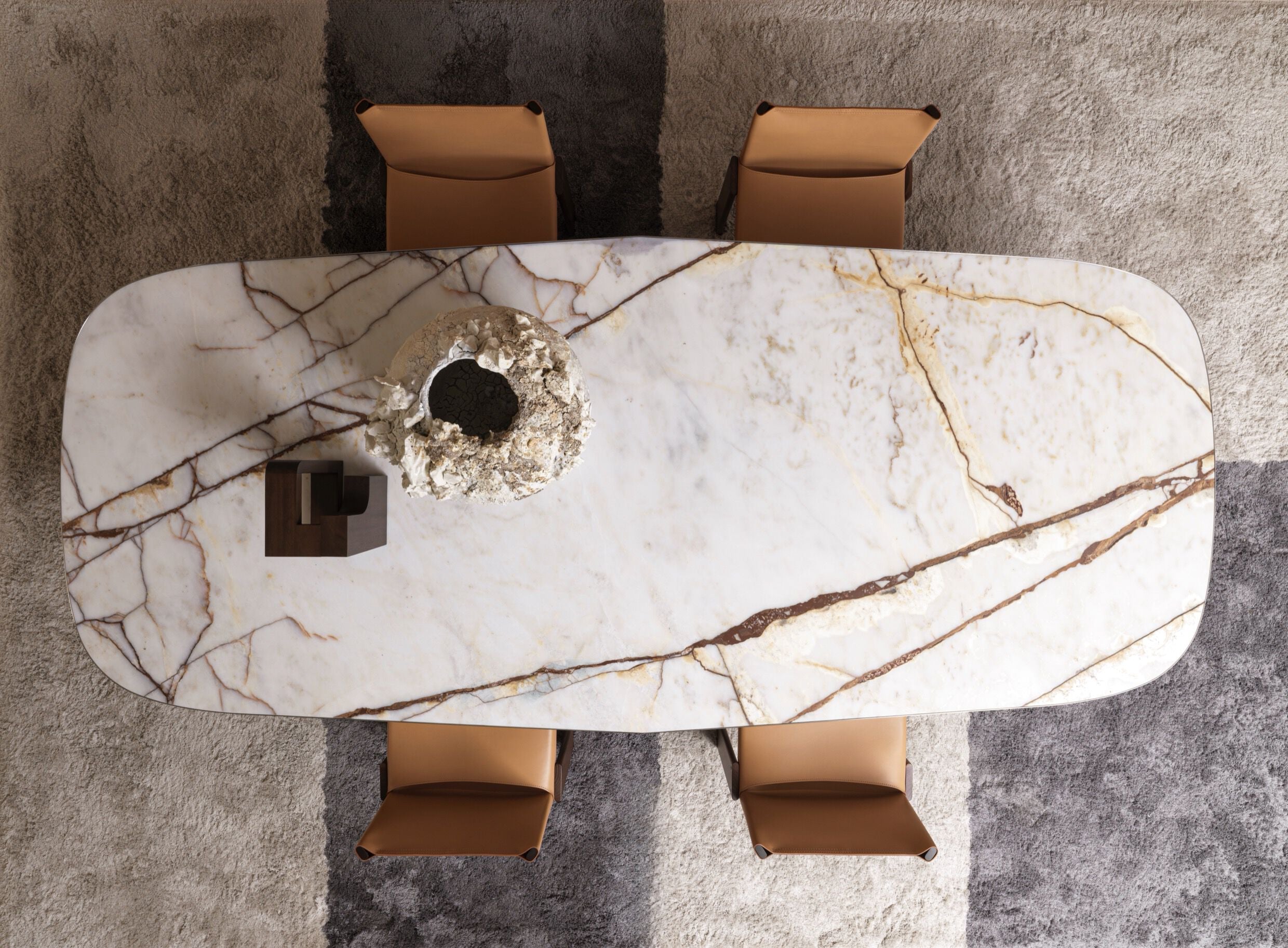 LISE Dining Table by Christophe Delcourt | Luxury Italian Design