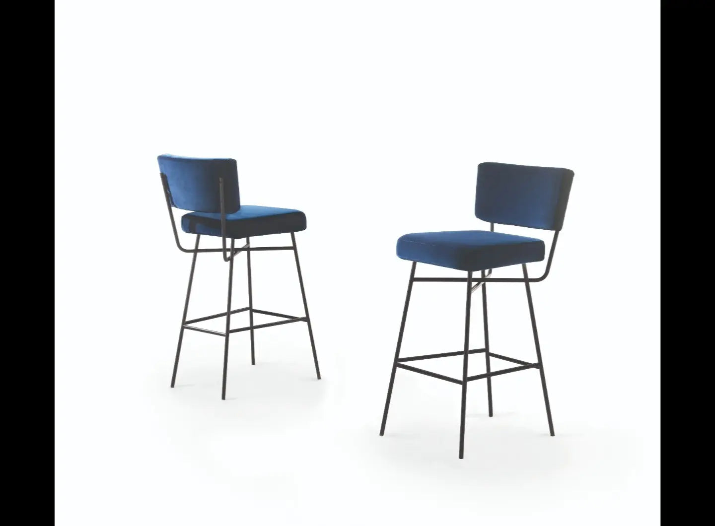 Orfeo Stool | Designed by Alberico B. Belgiojoso | Arflex