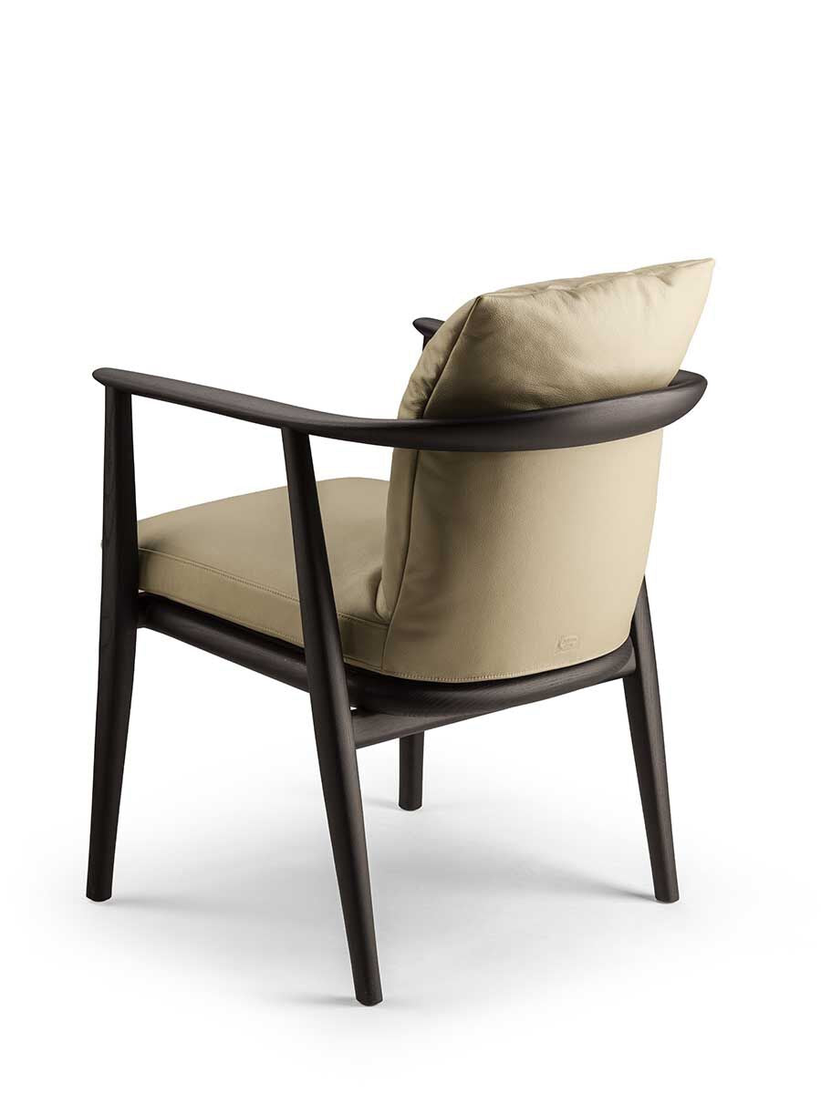 Poltrona Frau Viola Essence Armchair | Luxury Italian Seating