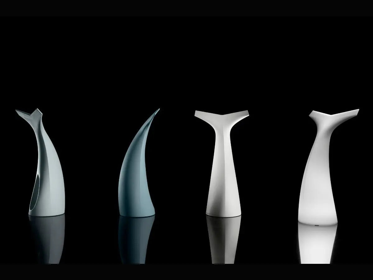 Pina Valet Stand | Designed by LCM | Lyxo