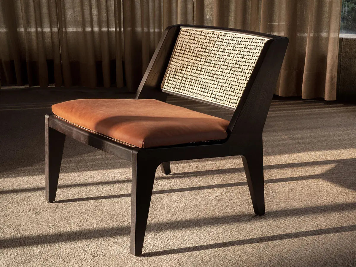 Delta Vienna Lounge Chair | Designed by Claesson Koivisto Rune | Arflex
