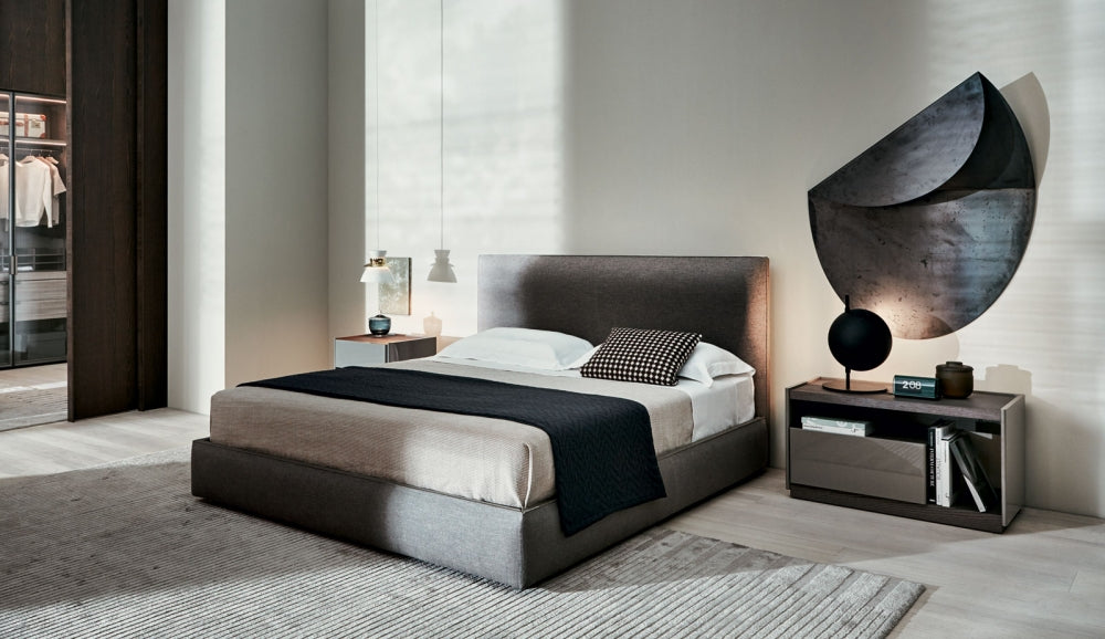 Molteni&C RIBBON Storage Bed by Vincent Van Duysen | Luxury Bed