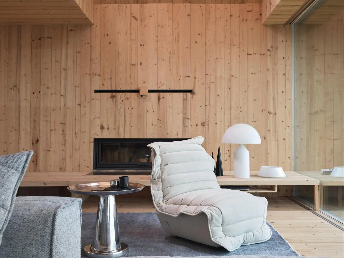 Plumeau 09 Armchair | Luxury Furniture Gervasoni